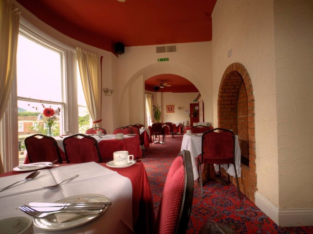 The Dickens Bar & Inn Scarborough Exterior foto